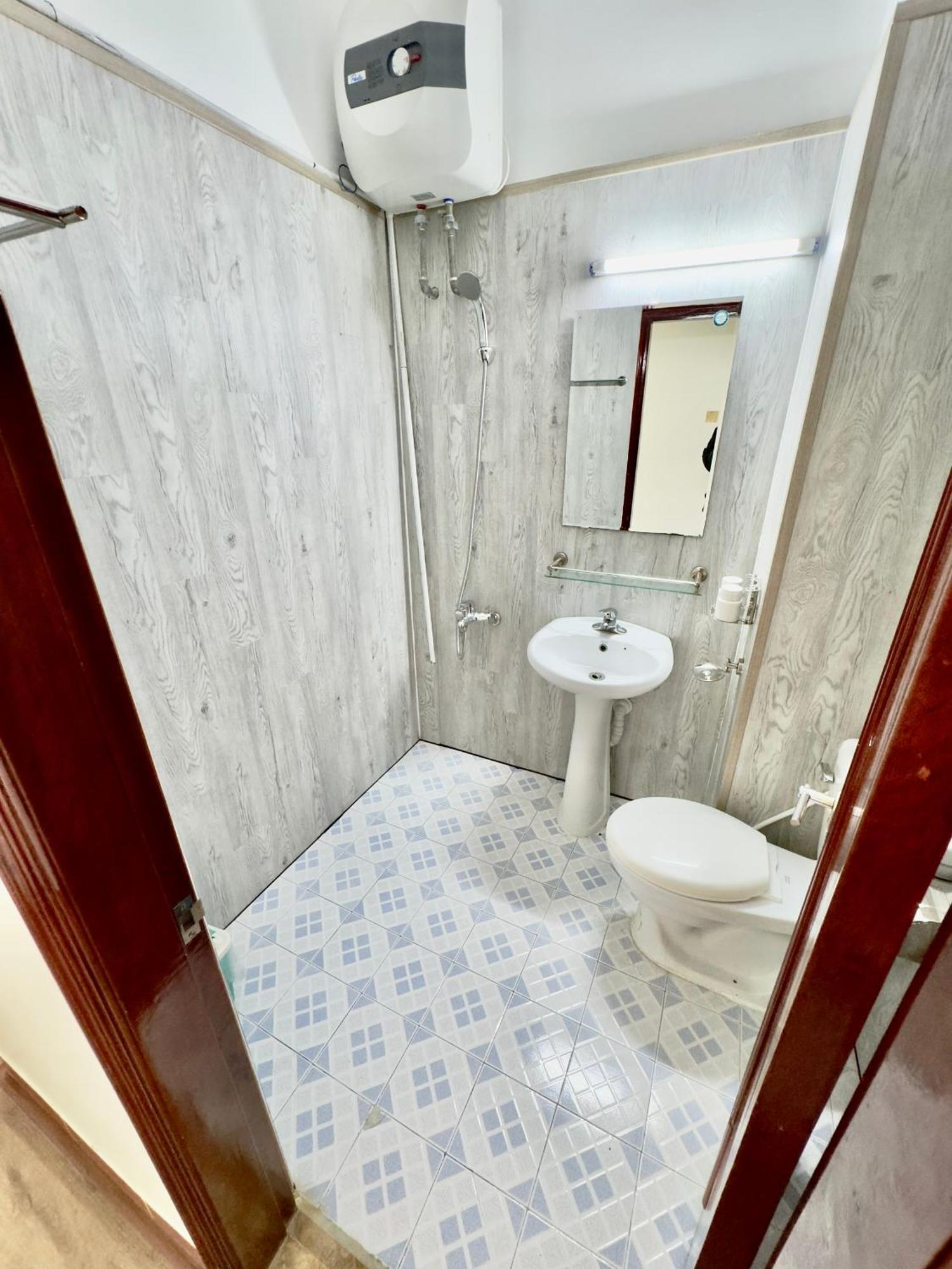 Cat Ba Plaza Hotel Dong Khe Sau Eksteriør bilde